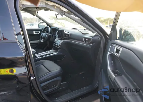 2024 Ford Explorer Xlt z USA, uszkodzony, nr VIN 1FMSK7DH2RGA15210